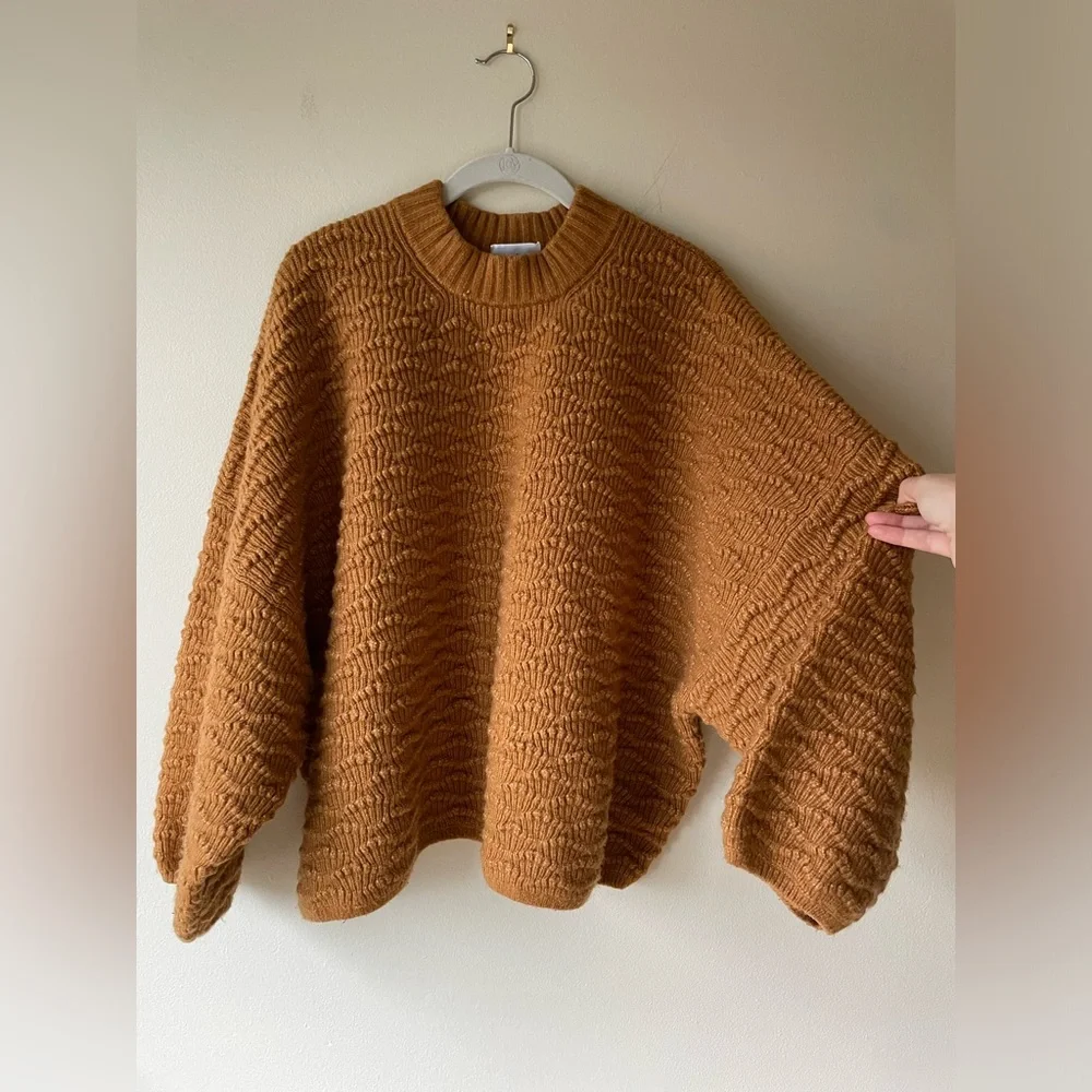 Chunky knit Cropped Jumper - Picture 2 of 8